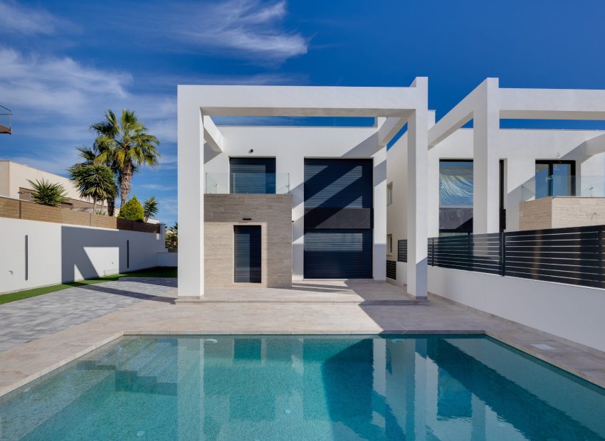 New Build - Chalet independiente -
Torrevieja - Torrelamata - La Mata