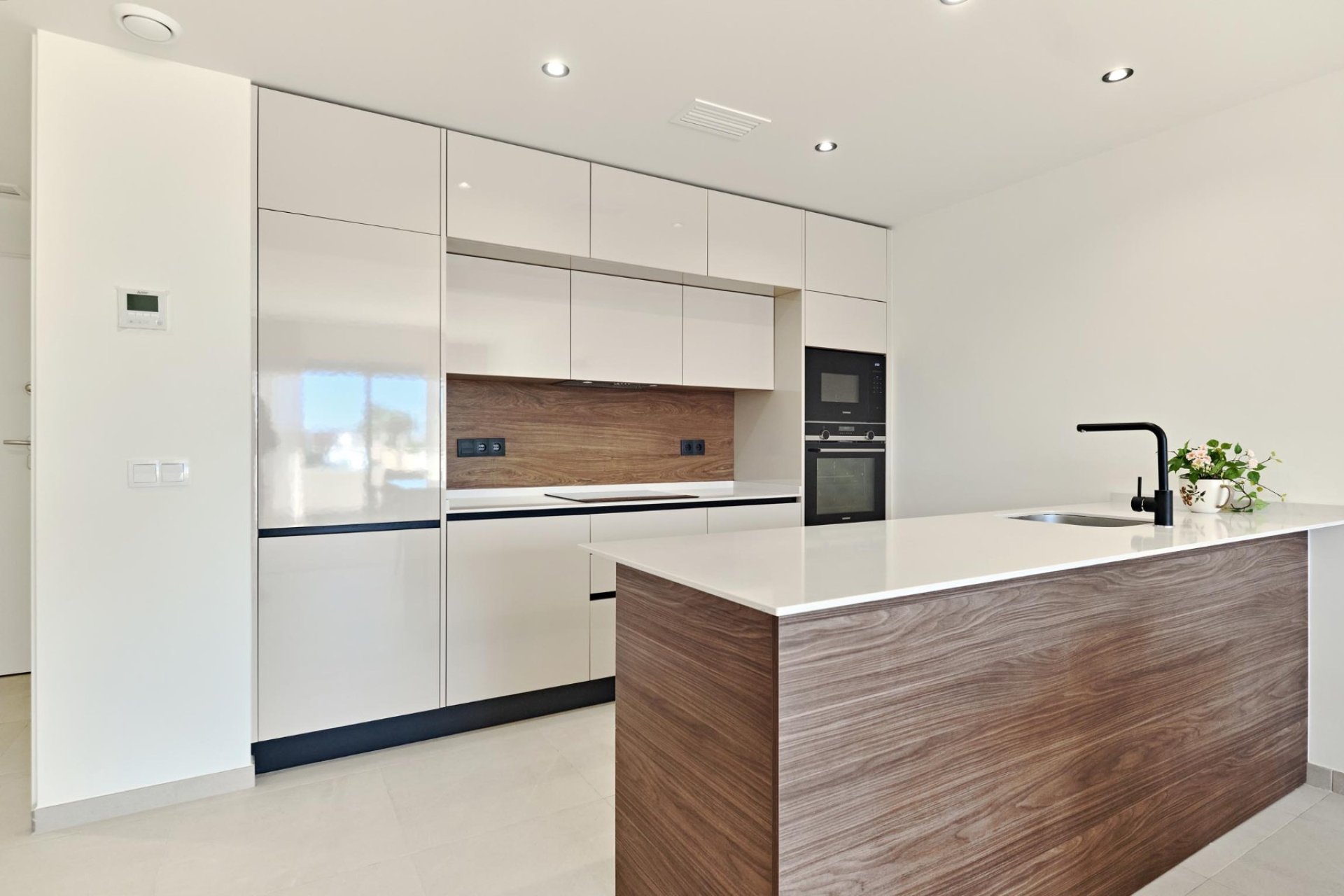 New Build - Townhouse -
Torrevieja - El Acequión - Los Náufragos