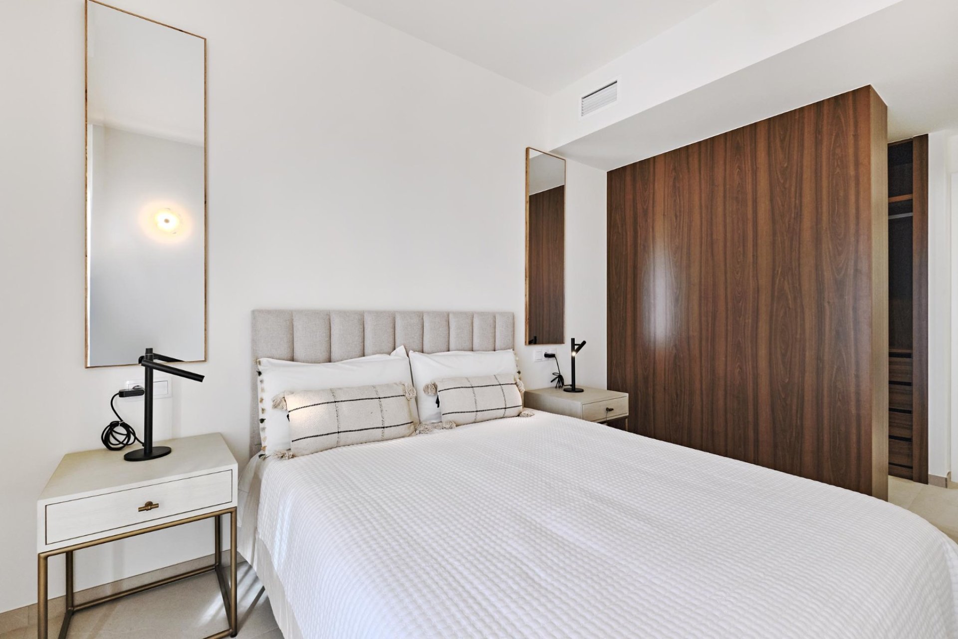 New Build - Townhouse -
Torrevieja - El Acequión - Los Náufragos