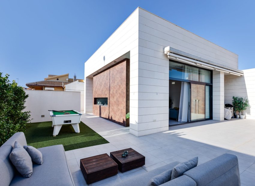 New Build - Villa / Semi semi-detached -
Pilar de la Horadada - Lo Romero Golf