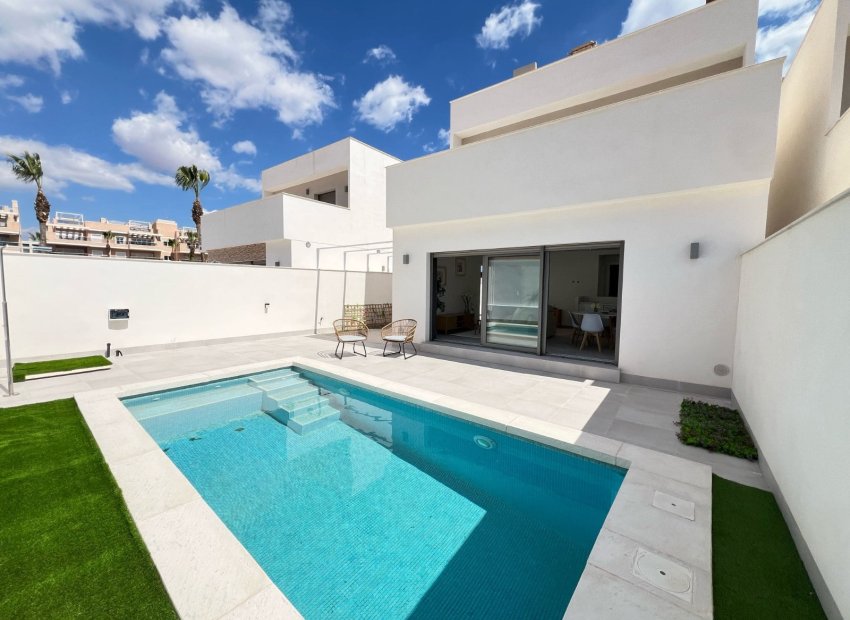 Nieuwbouw - Herenhuis -
Orihuela Costa - Cabo roig - La Zenia