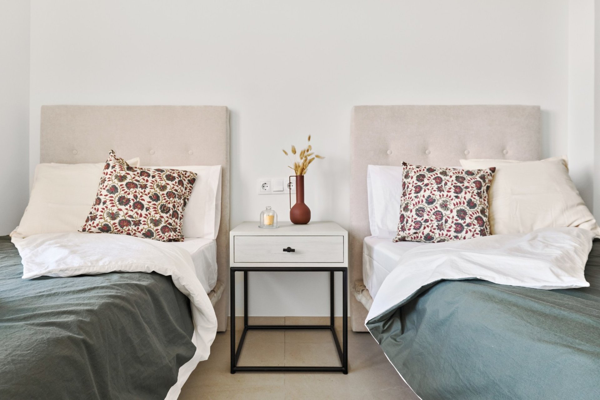 Nieuwbouw - Herenhuis -
Torrevieja - El Acequión - Los Náufragos