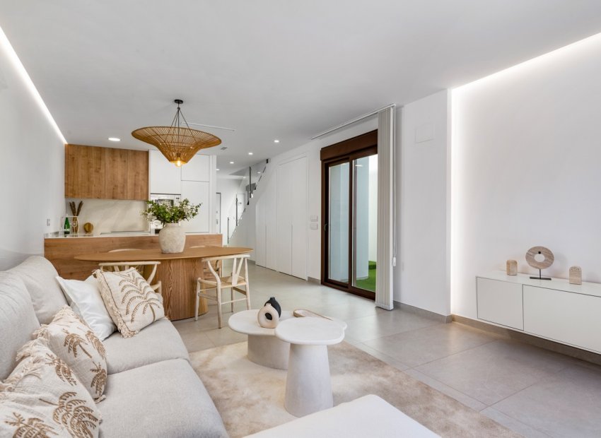 Nieuwbouw - Villa -
Pilar de la Horadada - Playa de Mil Palmeras