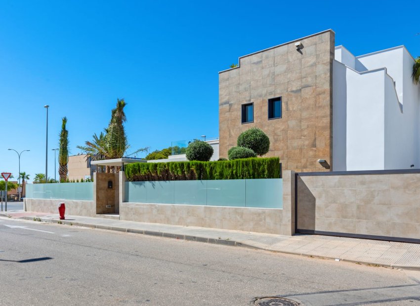 Nieuwbouw - Vrijstaande woning -
Orihuela Costa - Dehesa de campoamor