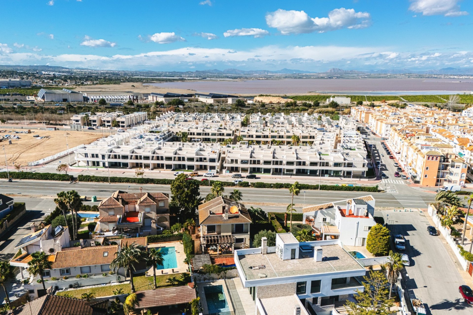 Nouvelle construction - Maison de ville -
Torrevieja - El Acequión - Los Náufragos