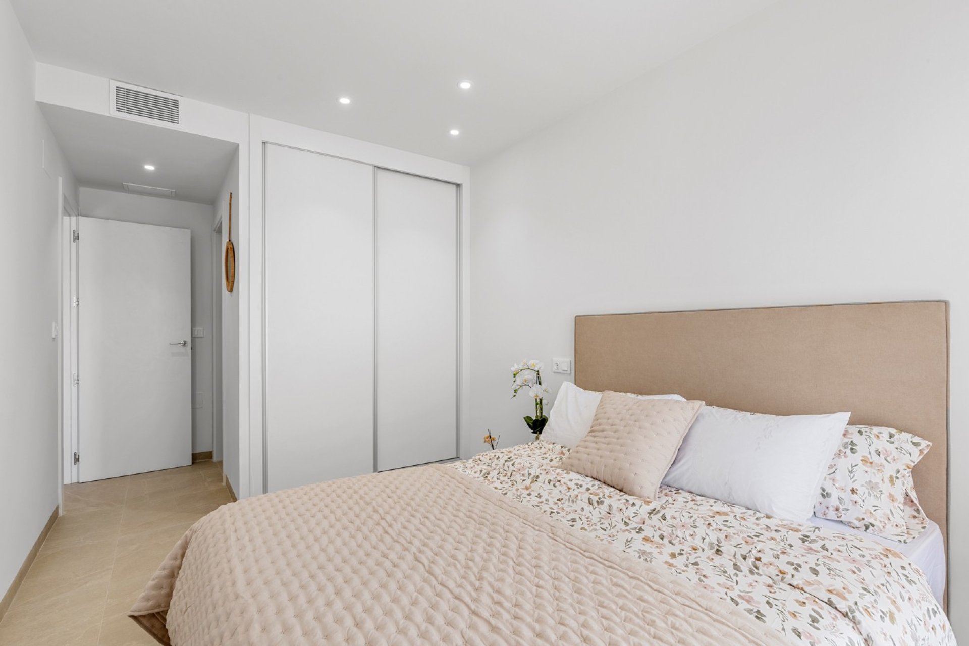 Obra nueva - Apartamento / piso -
Jacarilla