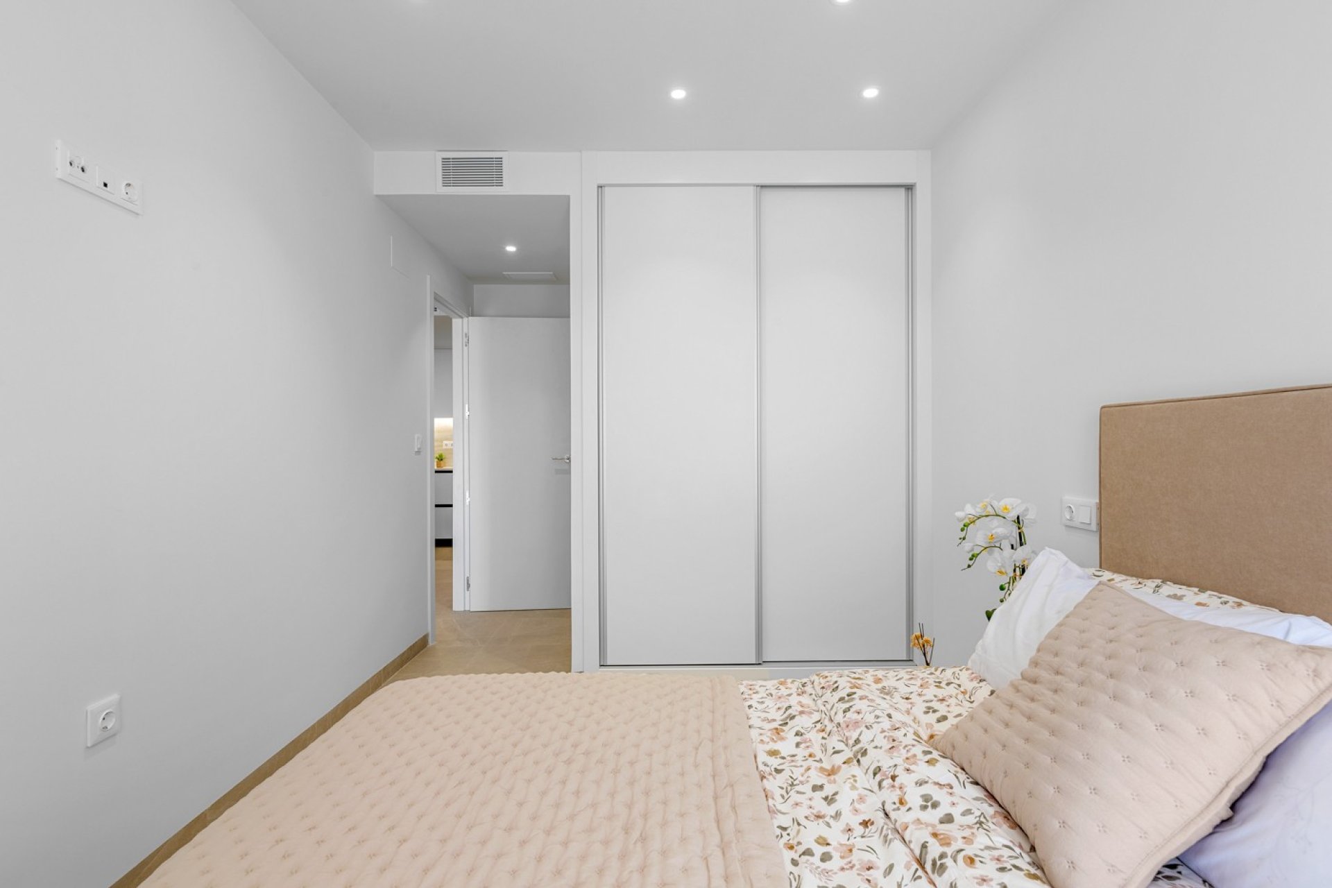 Obra nueva - Apartamento / piso -
Jacarilla