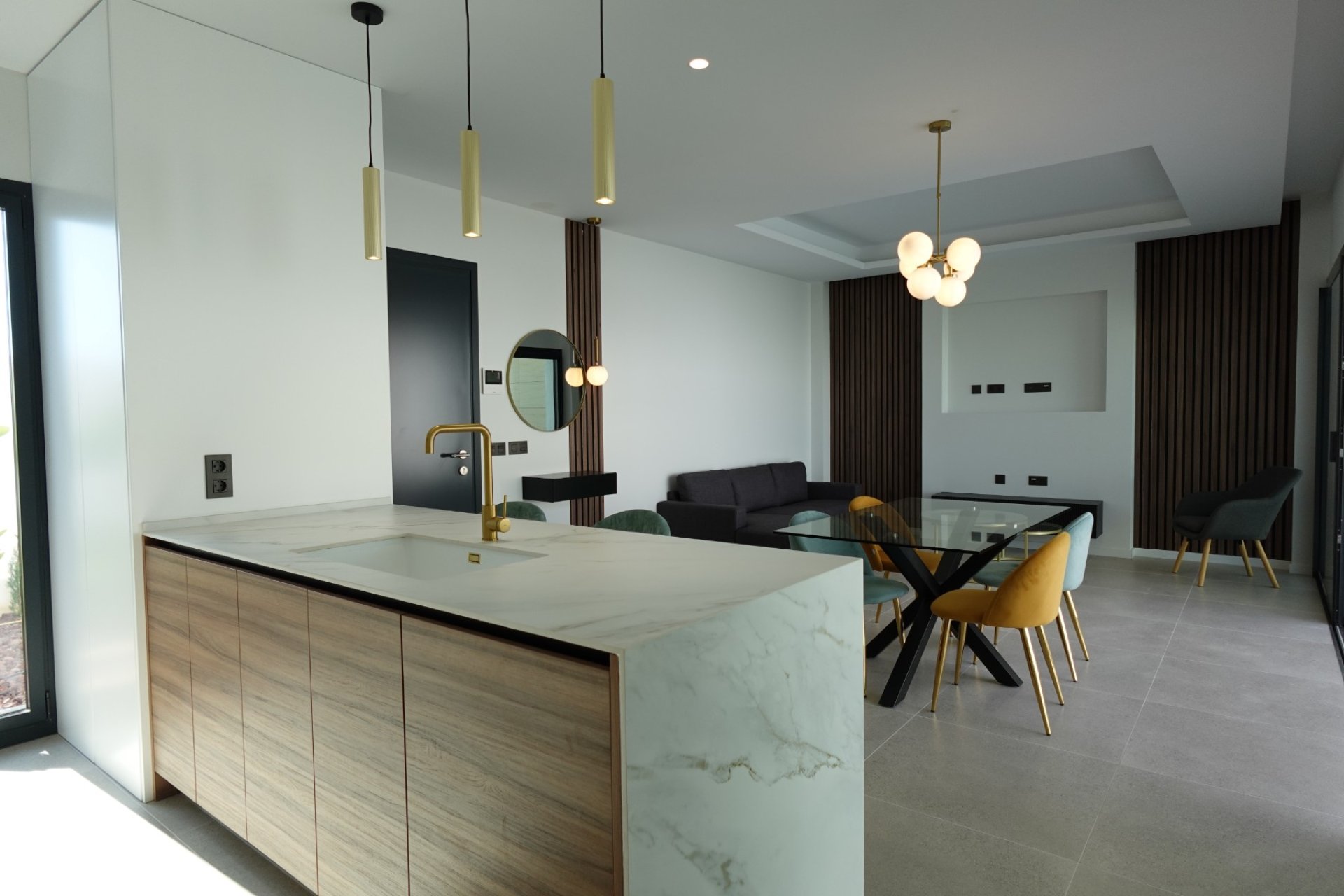 Obra nueva - Casa  -
Polop