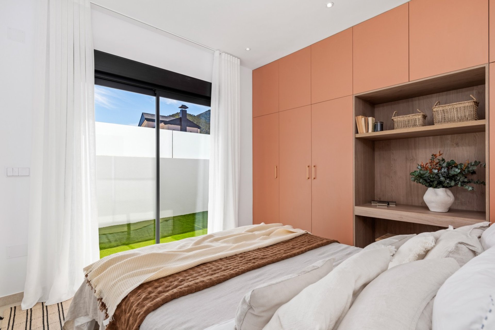 Obra nueva - Chalet independiente -
Polop