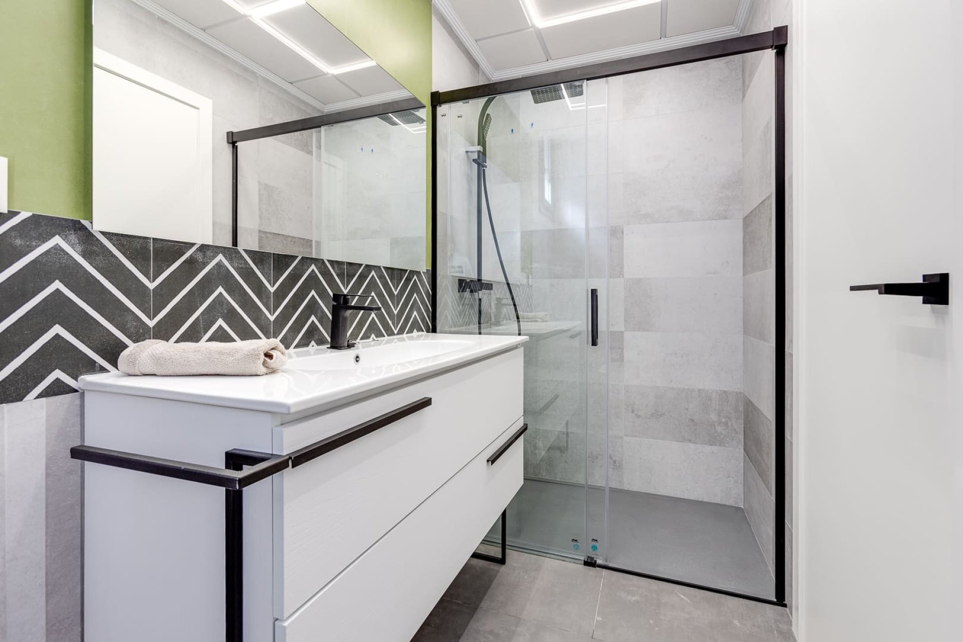 Obra nueva - Chalet independiente -
Torrevieja - Torrelamata - La Mata