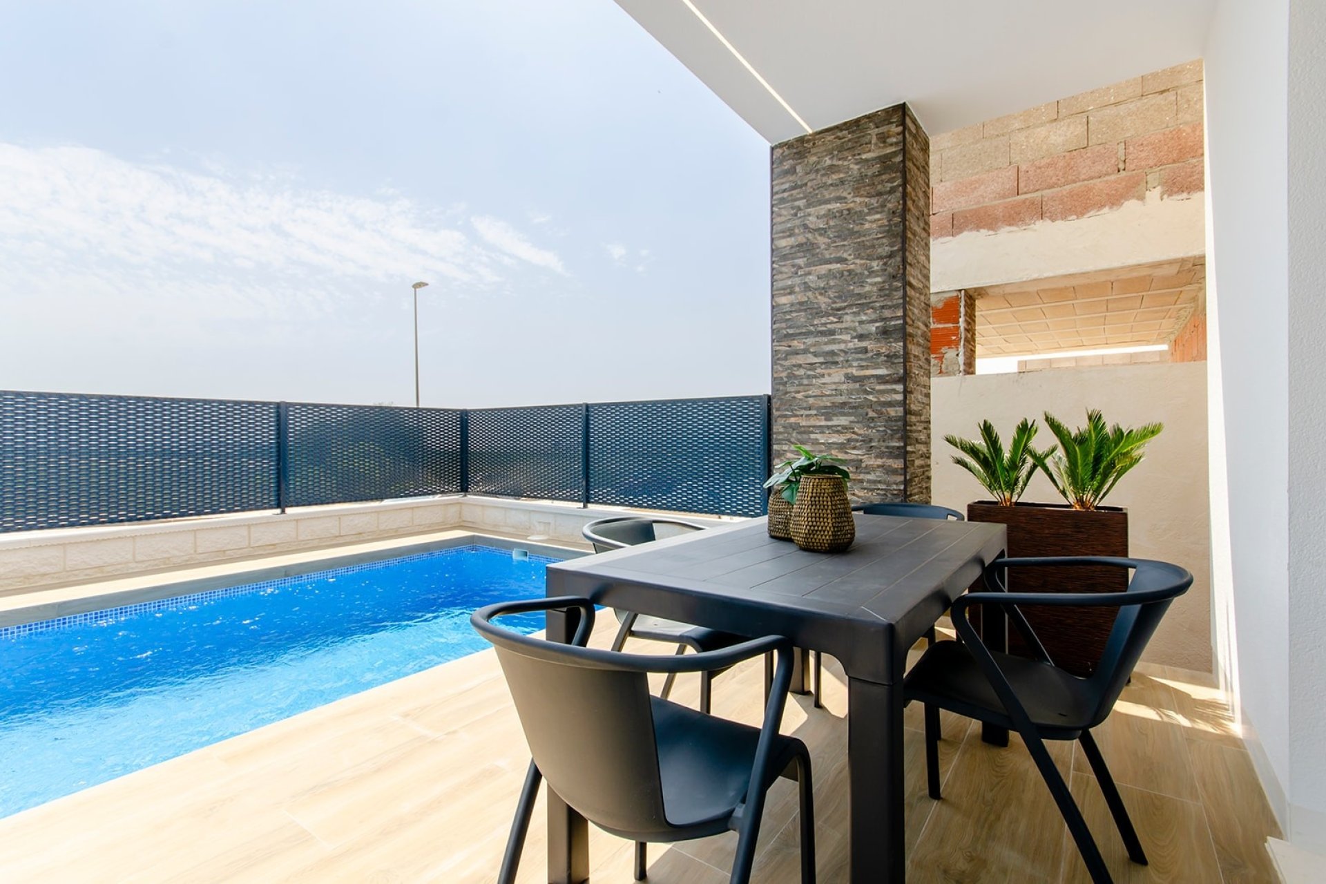 Obra nueva - Villa -
Los Montesinos - Montesinos