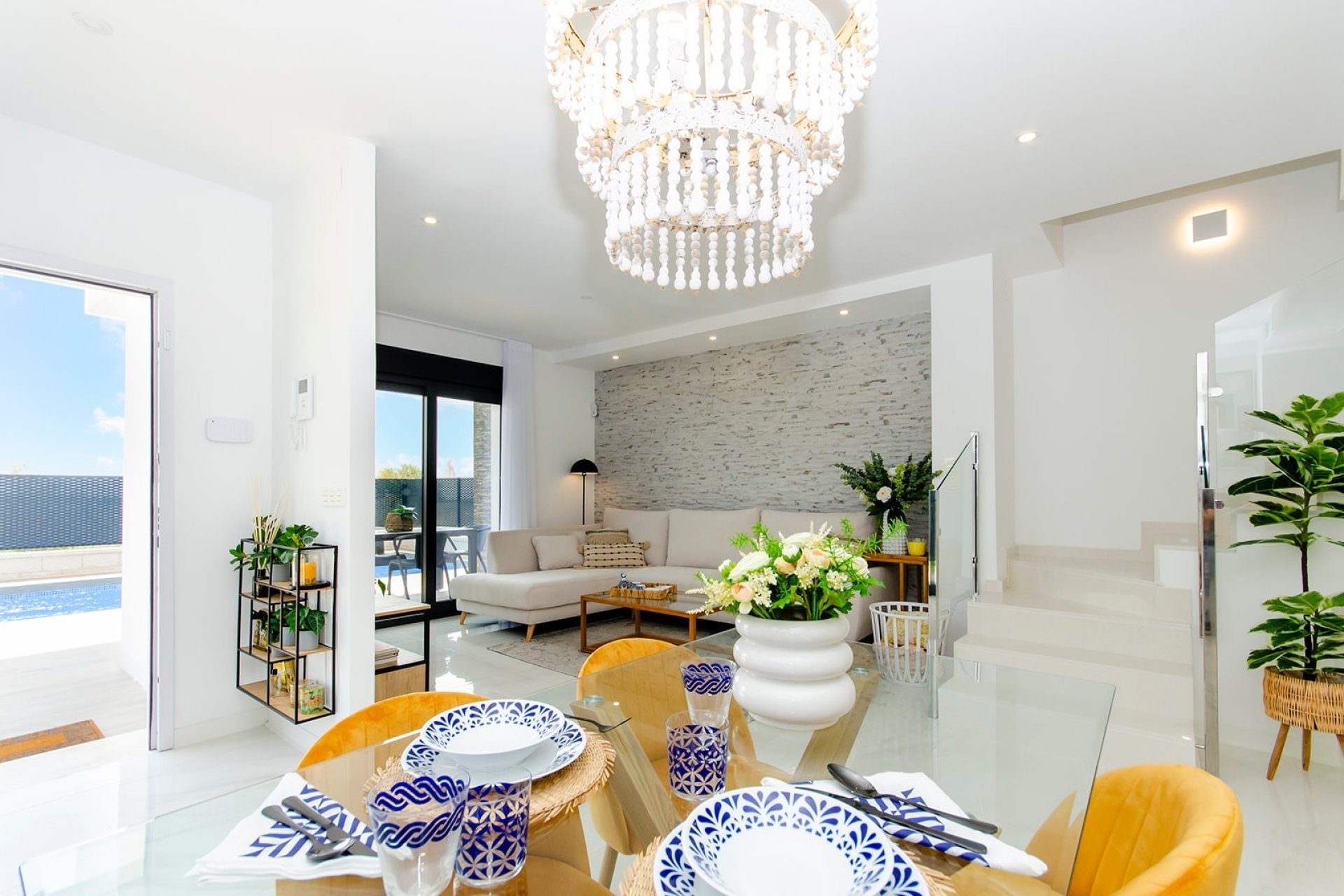 Obra nueva - Villa -
Los Montesinos - Montesinos