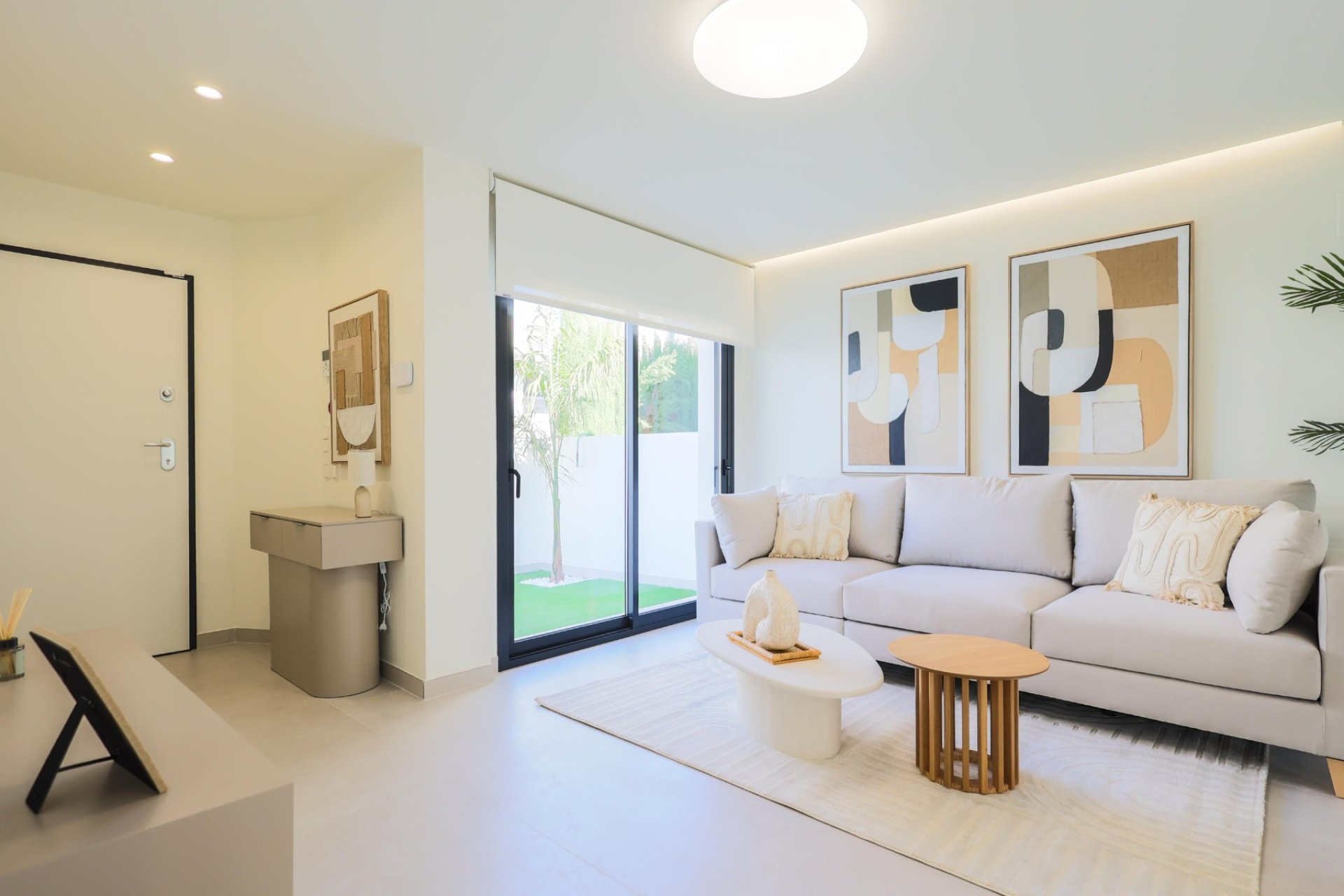 Obra nueva - Villa -
Orihuela Costa - Campoamor