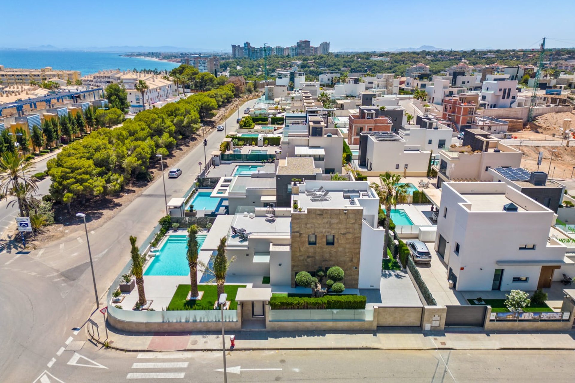Obra nueva - Villa -
Orihuela Costa - Dehesa de campoamor
