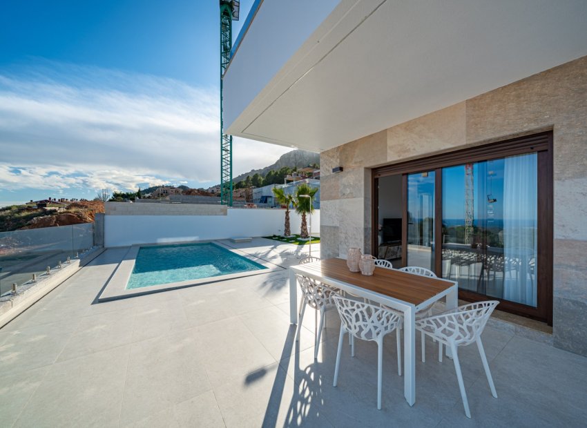 Obra nueva - Villa -
Polop