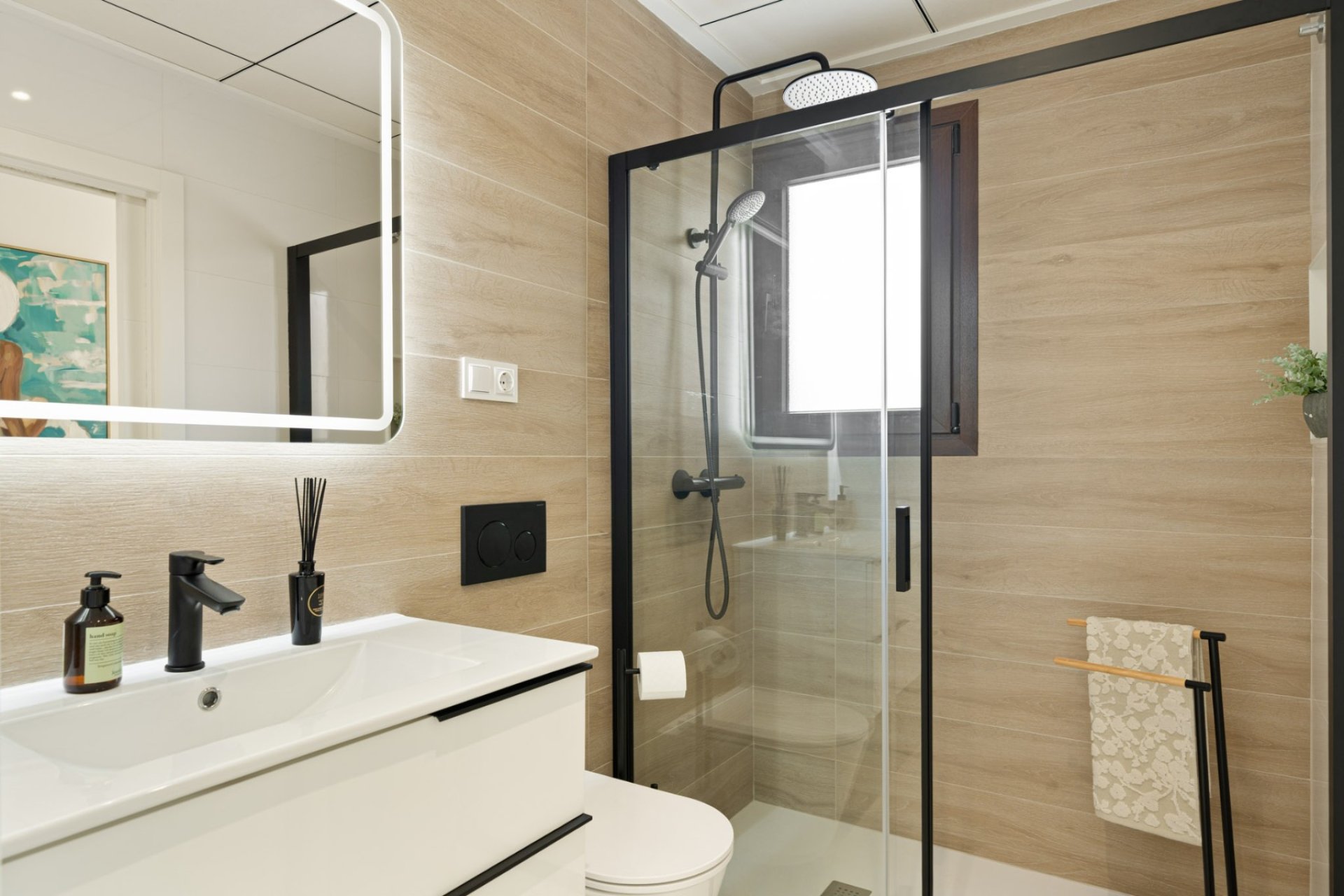 Obra nueva - Villa -
Polop