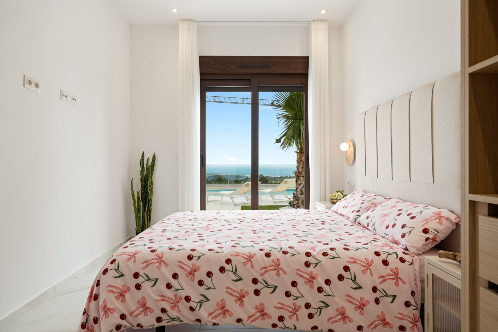 Obra nueva - Villa -
Polop