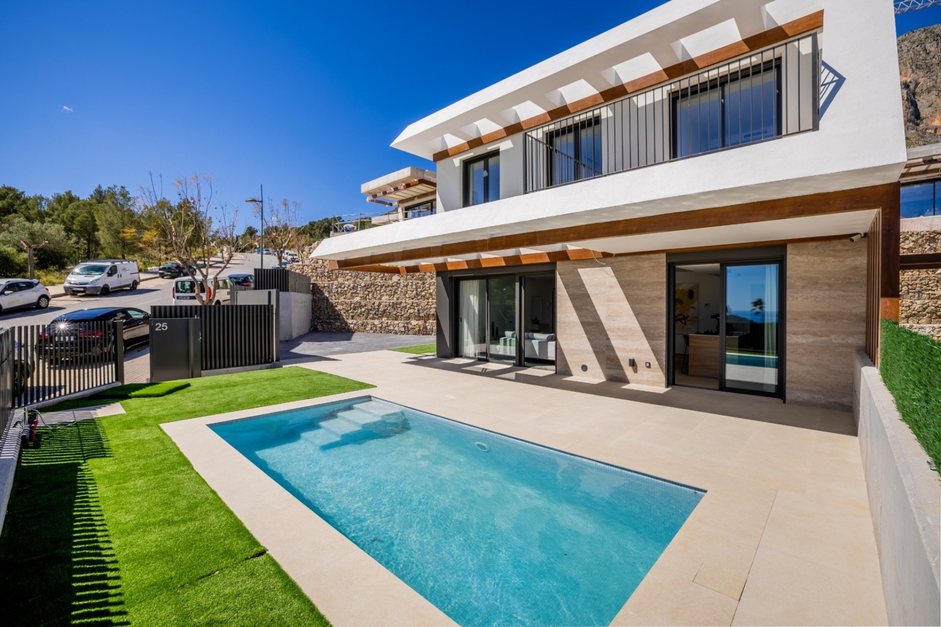 Obra nueva - Villa -
Polop