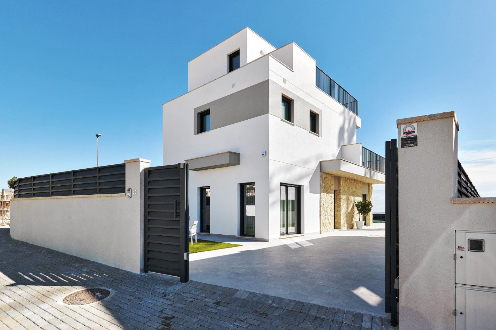Obra nueva - Villa -
San Miguel de Salinas