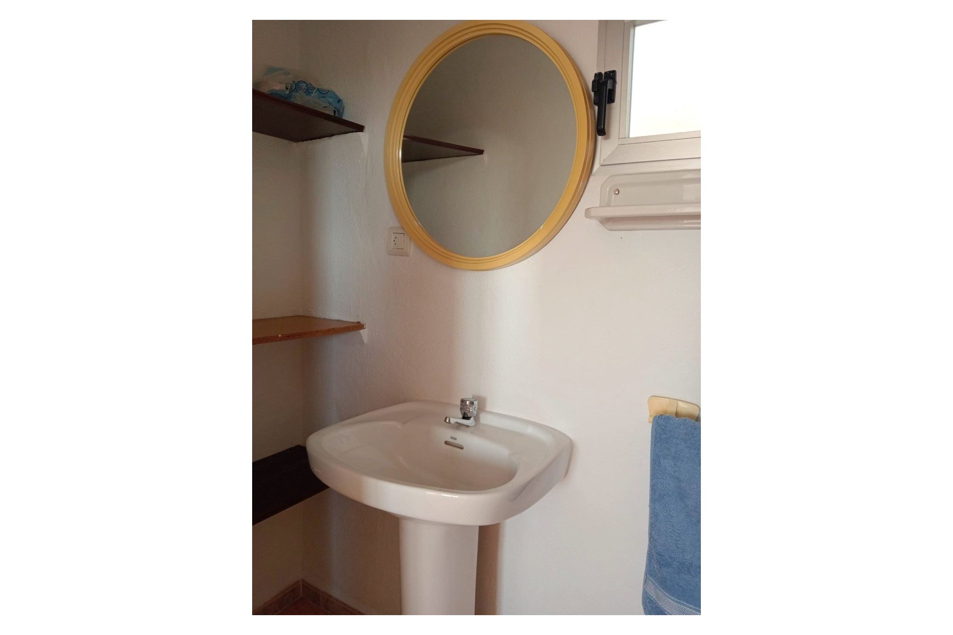 Odsprzedaż / Rynek wtórny - Dom -
La Nucía