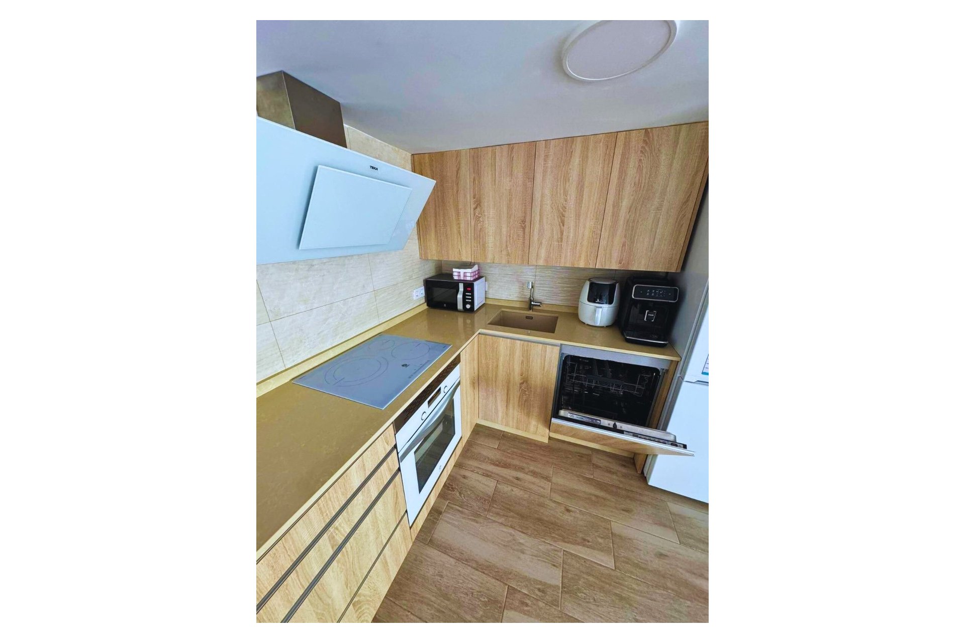 Odsprzedaż / Rynek wtórny - Dom szeregowy -
Bellreguard - Playa