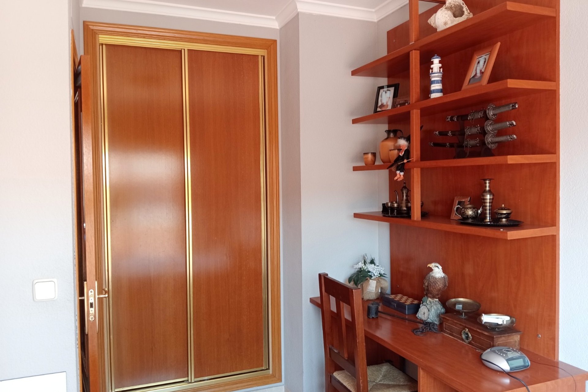 Odsprzedaż / Rynek wtórny - Dom szeregowy -
La Nucía