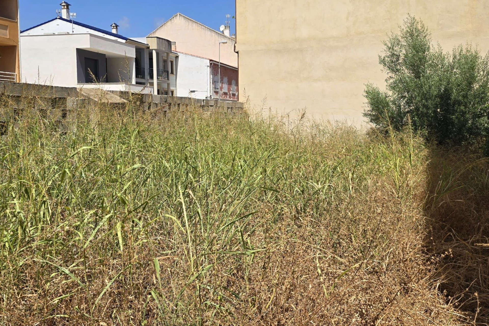 Odsprzedaż / Rynek wtórny - Działka / Grunt -
Miramar