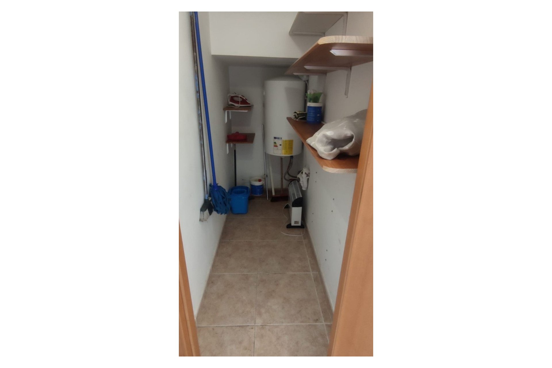 Odsprzedaż / Rynek wtórny - Kamienica -
Els Poblets