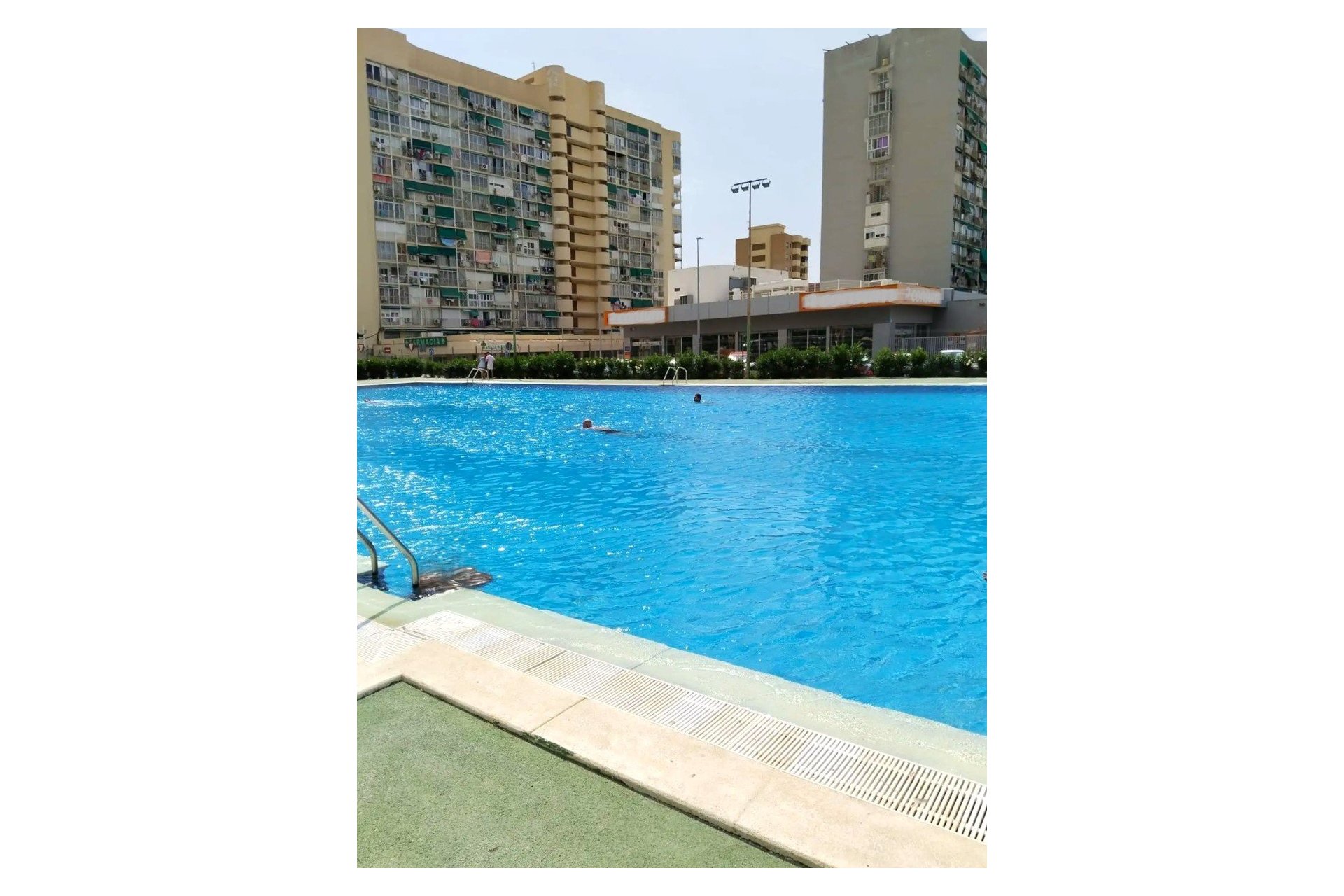 Odsprzedaż / Rynek wtórny - Kawalerka  -
Benidorm - Centro