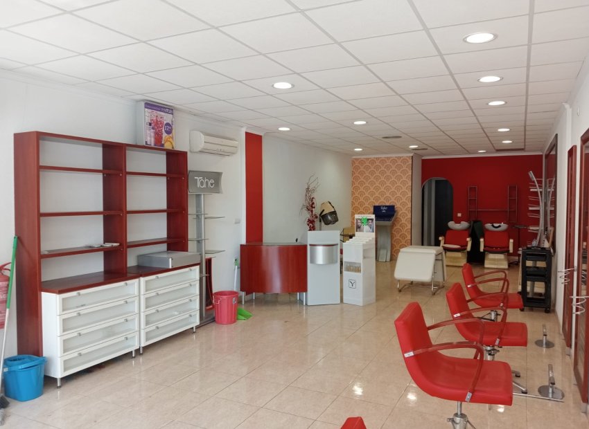 Odsprzedaż / Rynek wtórny - Lokal  -
Benidorm - Levante