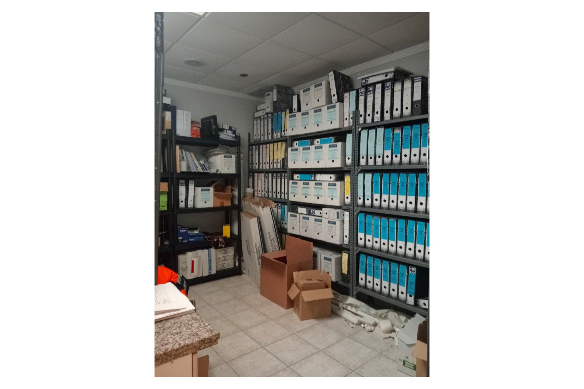 Odsprzedaż / Rynek wtórny - Lokal  -
La Nucía