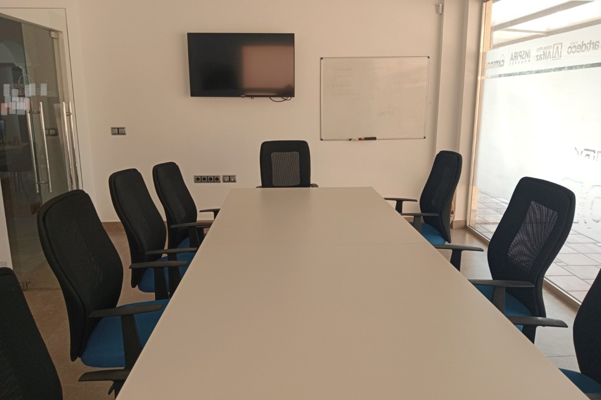 Odsprzedaż / Rynek wtórny - Lokal  -
La Nucía