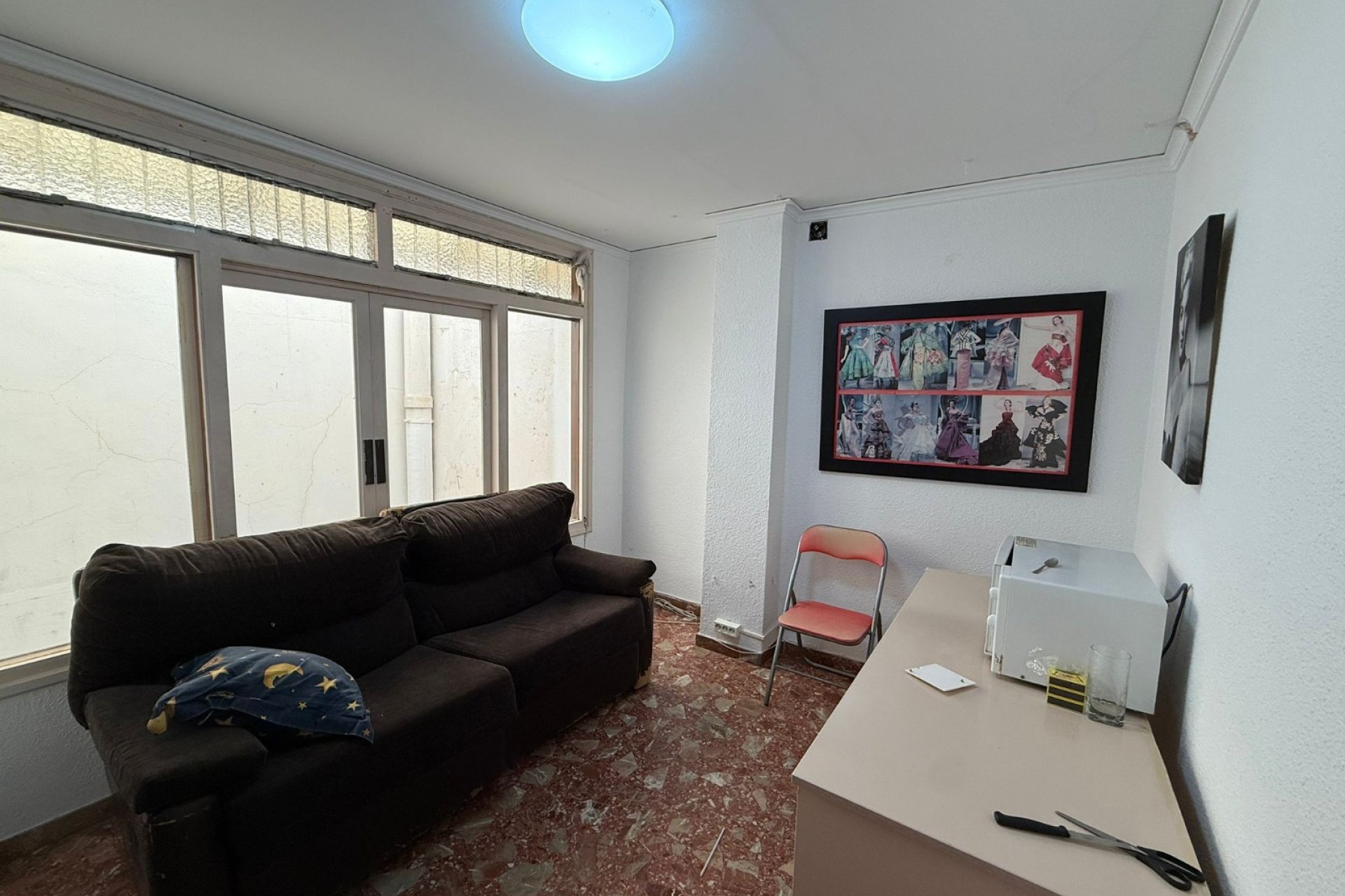 Odsprzedaż / Rynek wtórny - Lokal  -
Tavernes de la Valldigna  - Pueblo 