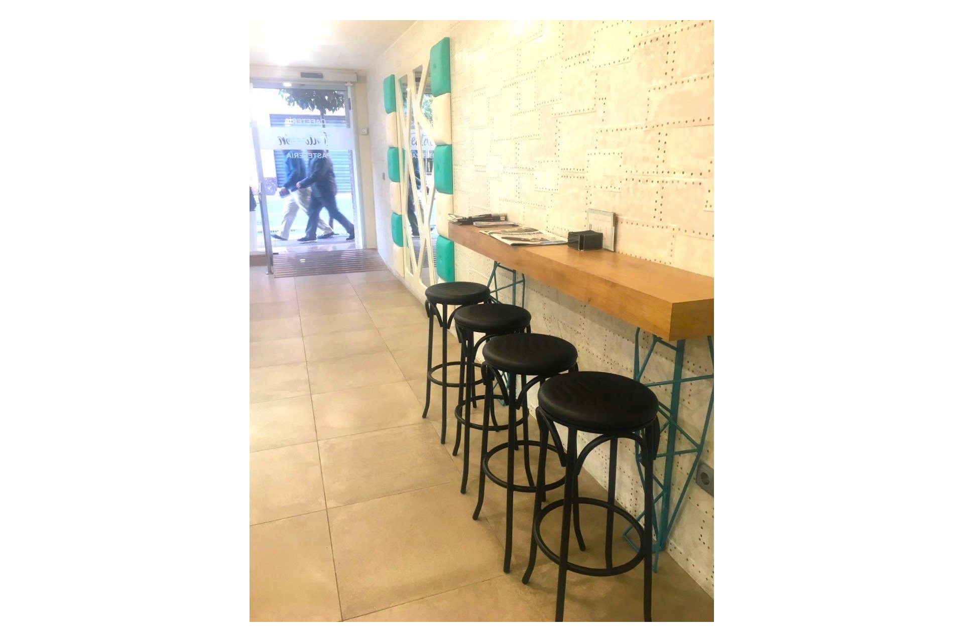 Odsprzedaż / Rynek wtórny - Lokal  -
Villajoyosa