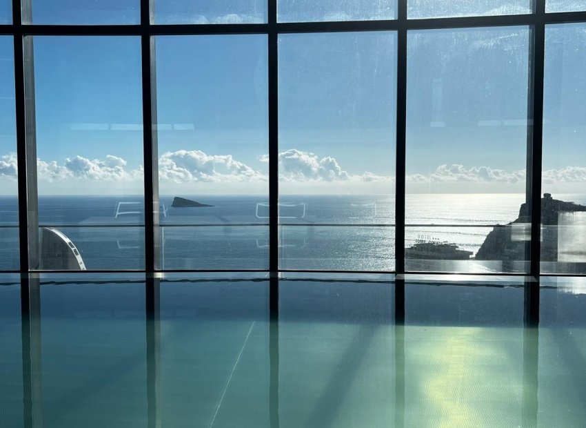 Odsprzedaż / Rynek wtórny - Mieszkanie -
Benidorm - Zona de Poniente