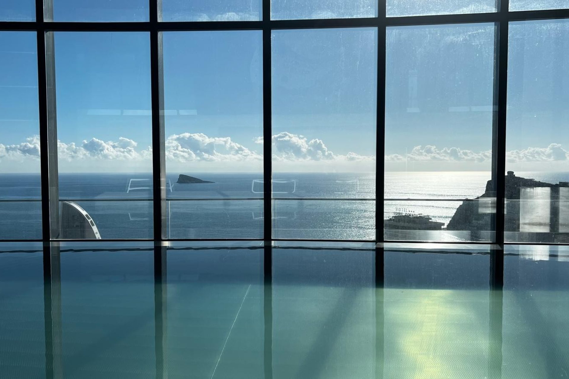 Odsprzedaż / Rynek wtórny - Mieszkanie -
Benidorm - Zona de Poniente