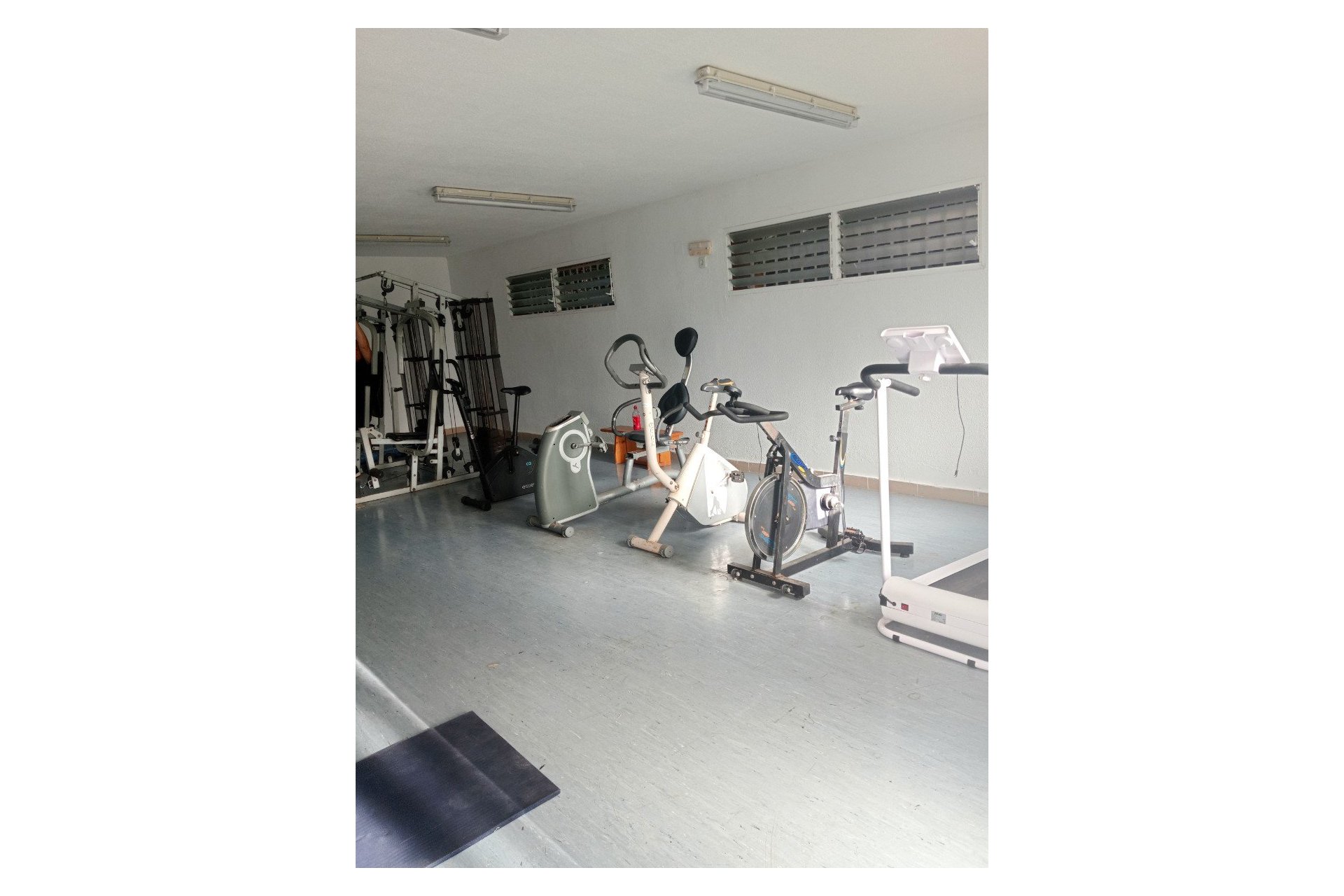 Odsprzedaż / Rynek wtórny - Mieszkanie -
Villajoyosa - Cala de Villajoyosa