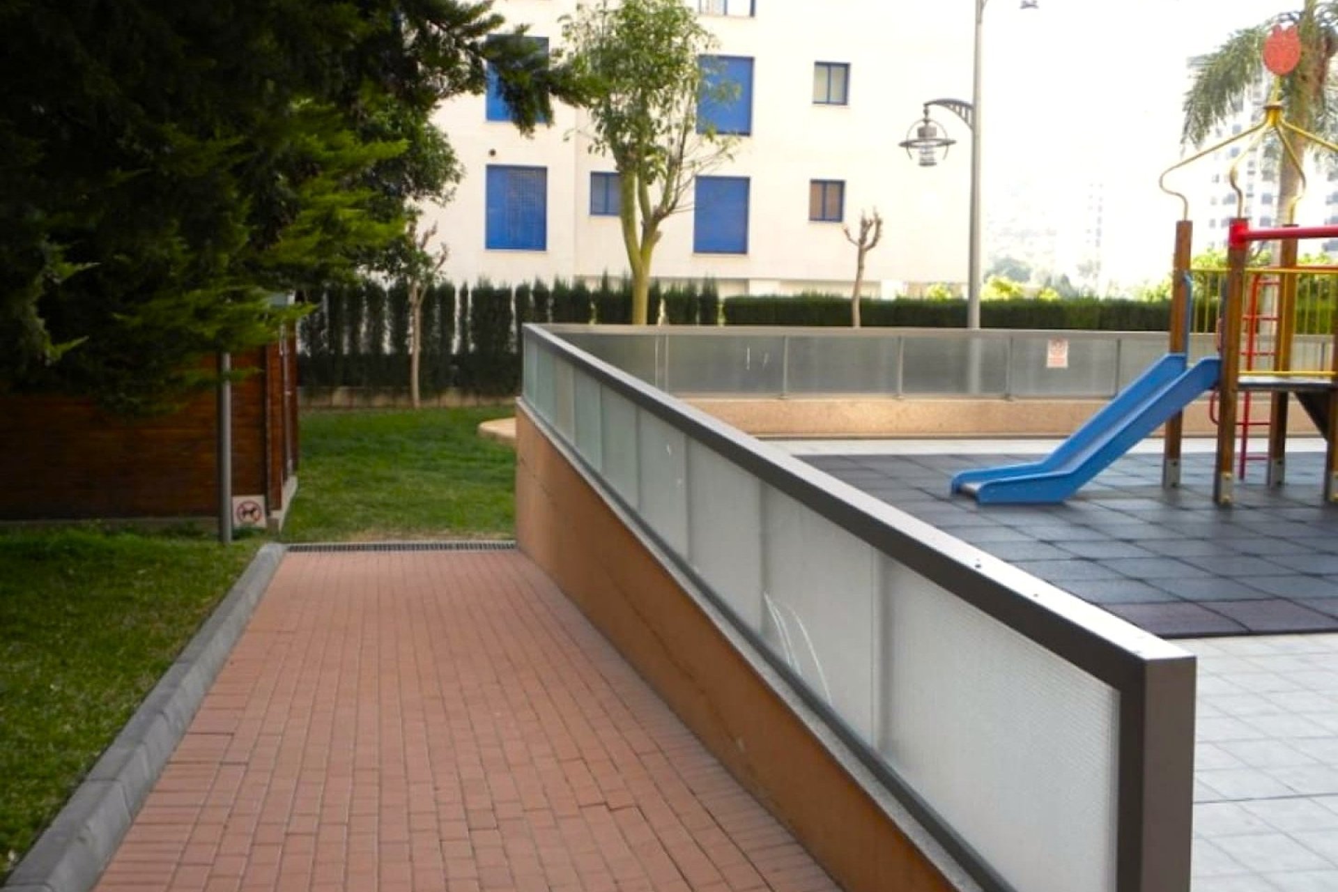 Odsprzedaż / Rynek wtórny - Mieszkanie -
Villajoyosa - Cala de Villajoyosa