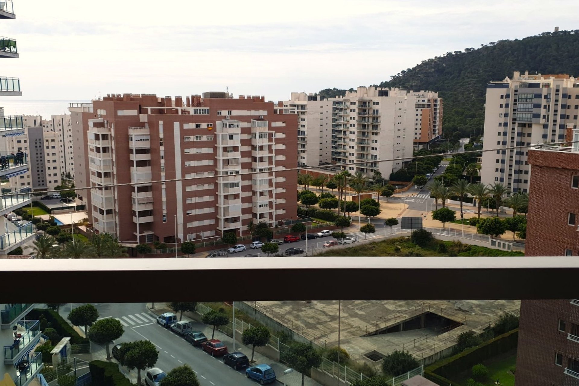 Odsprzedaż / Rynek wtórny - Mieszkanie -
Villajoyosa - Cala de Villajoyosa