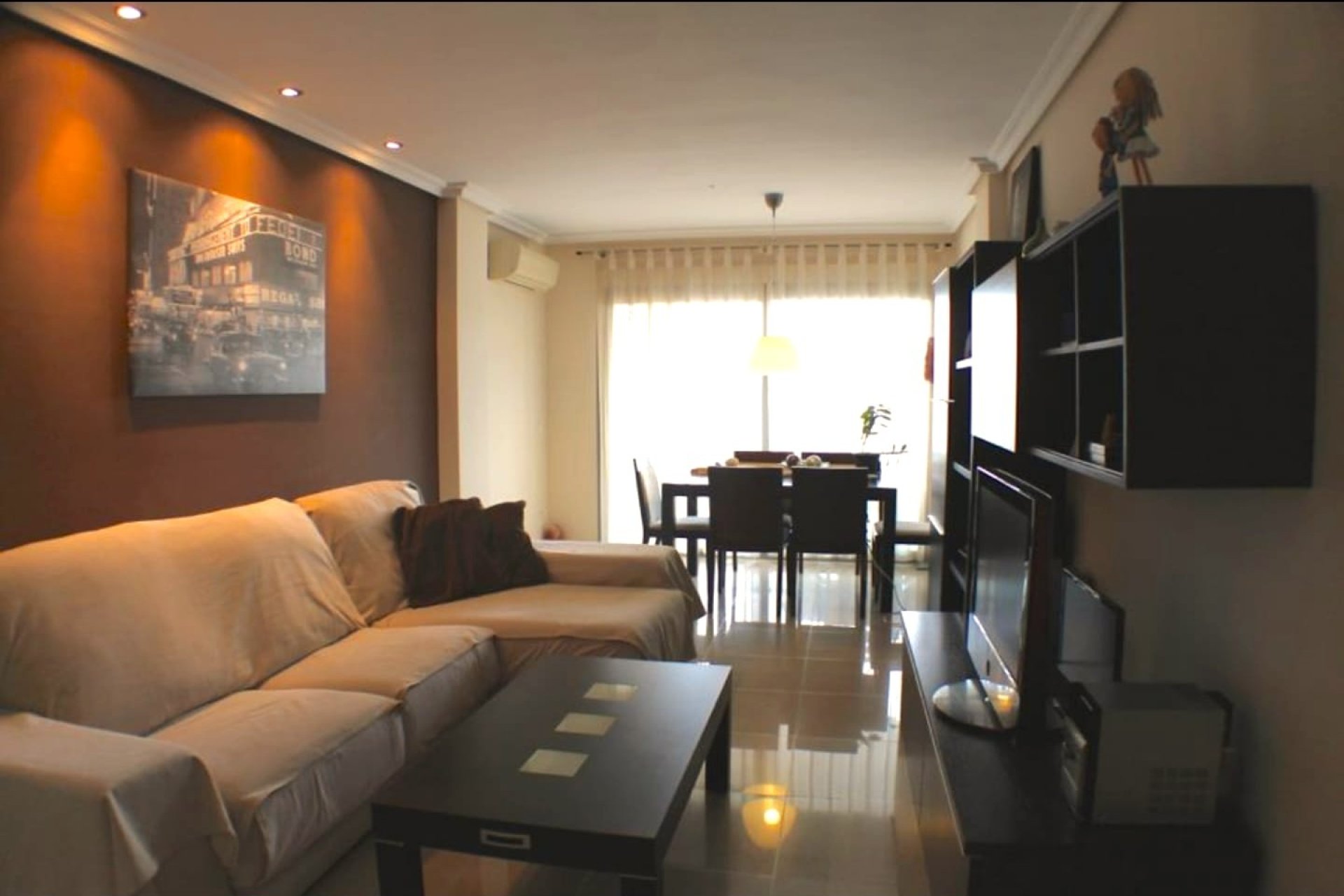 Odsprzedaż / Rynek wtórny - Mieszkanie -
Villajoyosa - Cala de Villajoyosa