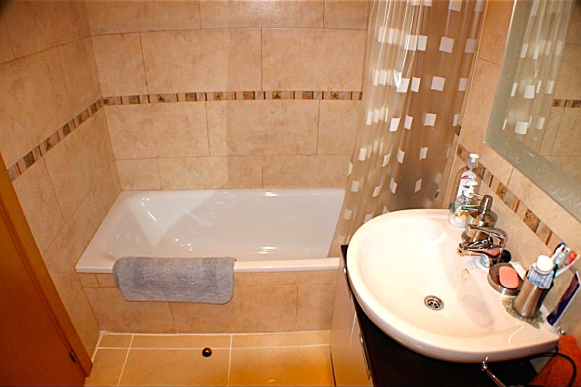 Odsprzedaż / Rynek wtórny - Mieszkanie -
Villajoyosa - Cala de Villajoyosa