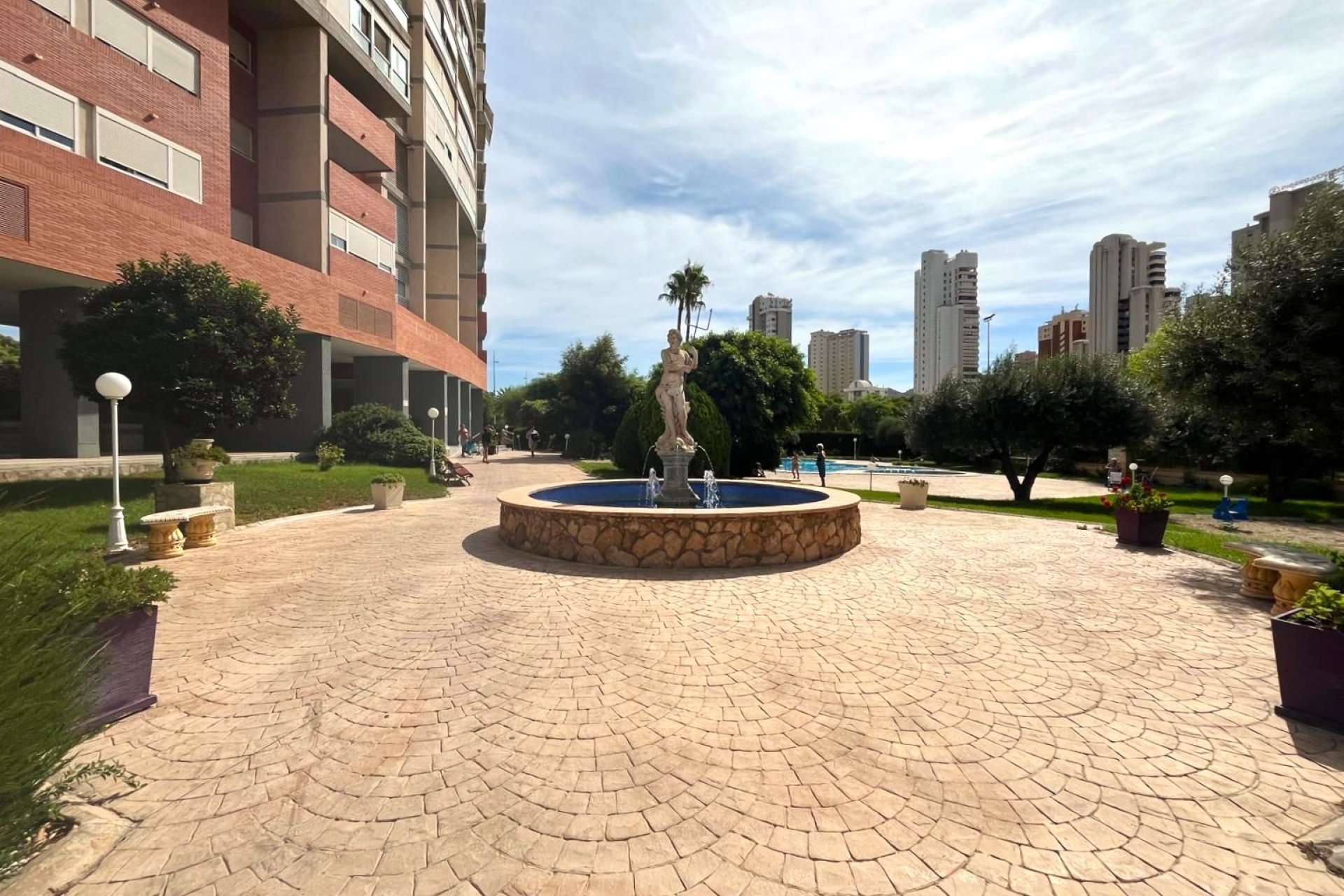 Odsprzedaż / Rynek wtórny - Mieszkanie w bloku -
Benidorm - Centro