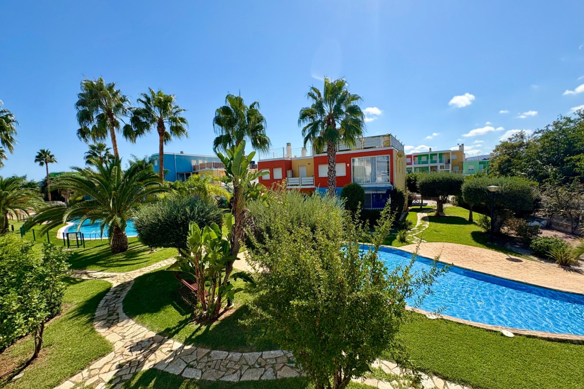 Odsprzedaż / Rynek wtórny - Mieszkanie w bloku -
Vergel