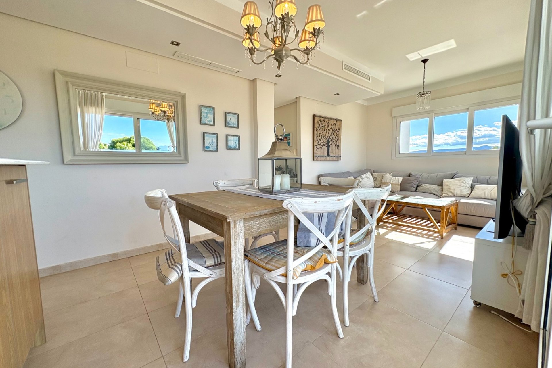 Odsprzedaż / Rynek wtórny - Penthouse -
Denia - Les Marines - Las Marinas