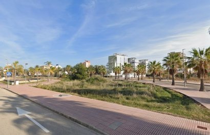 Perceel / Grond - Herverkoop -
             - 160-25