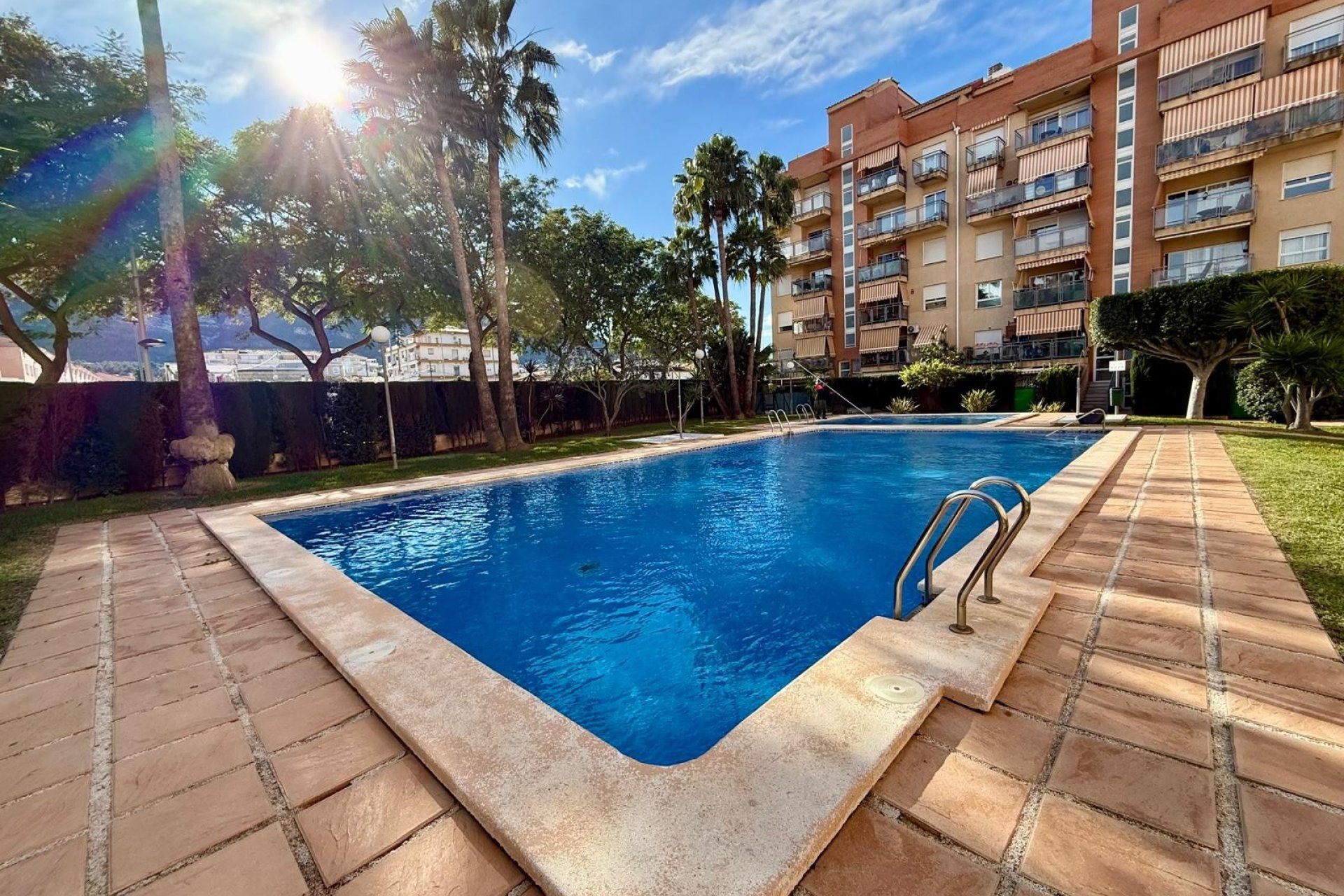 Pisicina - Piso en venta en Dénia con vistas al Montgo