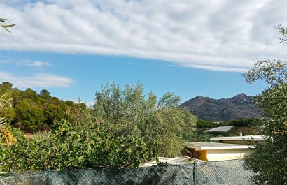 Plot / Land - Resale -
            La Nucía - 185-25