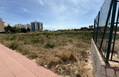 Plot / Land - Resale -
            Piles - 234-25