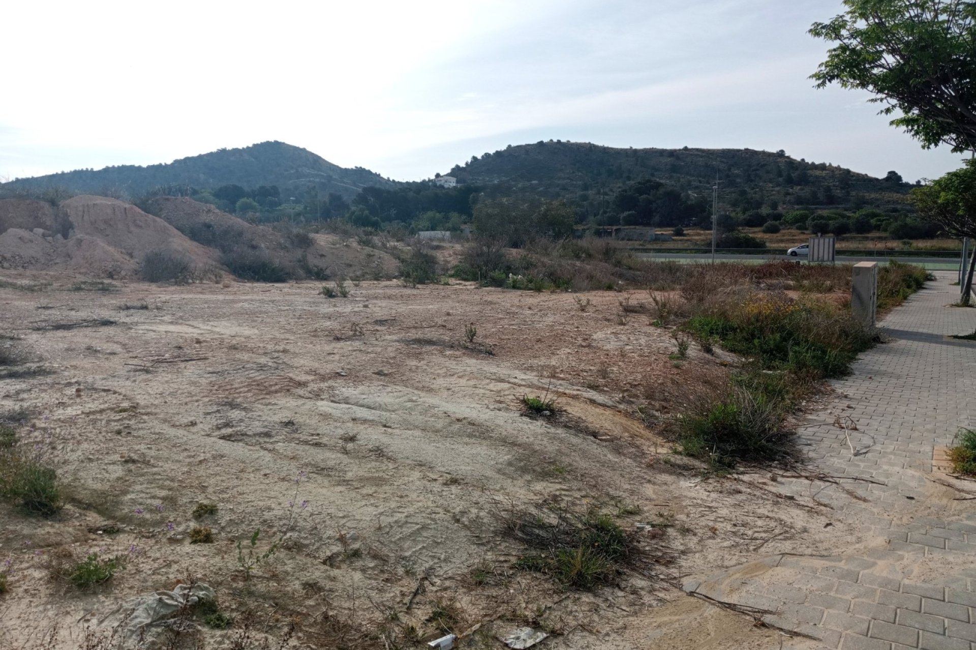 Plot - Tertiary-Use Plot for Sale in Villajoyosa (Costa Blanca)