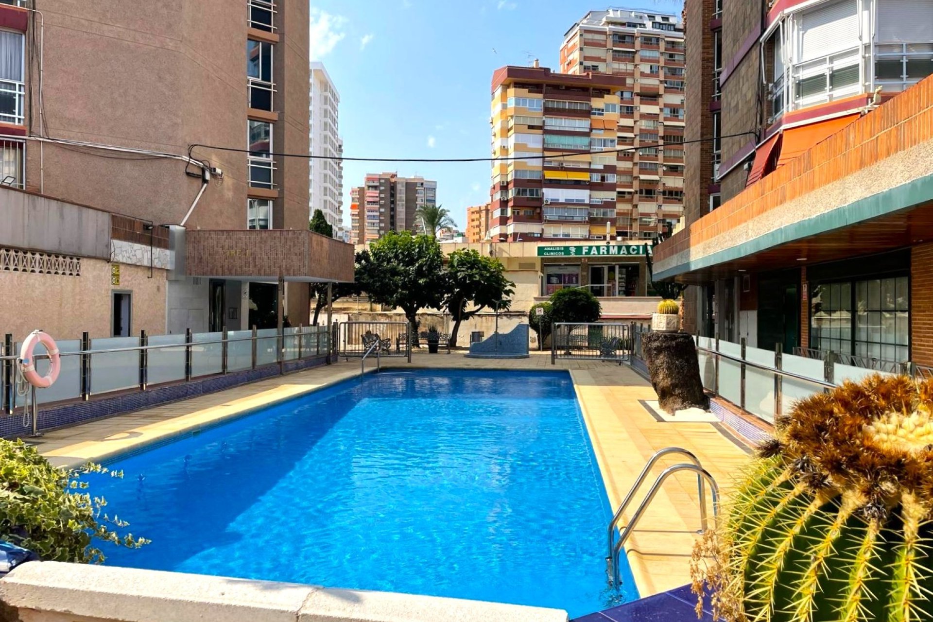 Pool - Ideal Investment Apartment in the Heart of Benidorm (Costa Blanca)